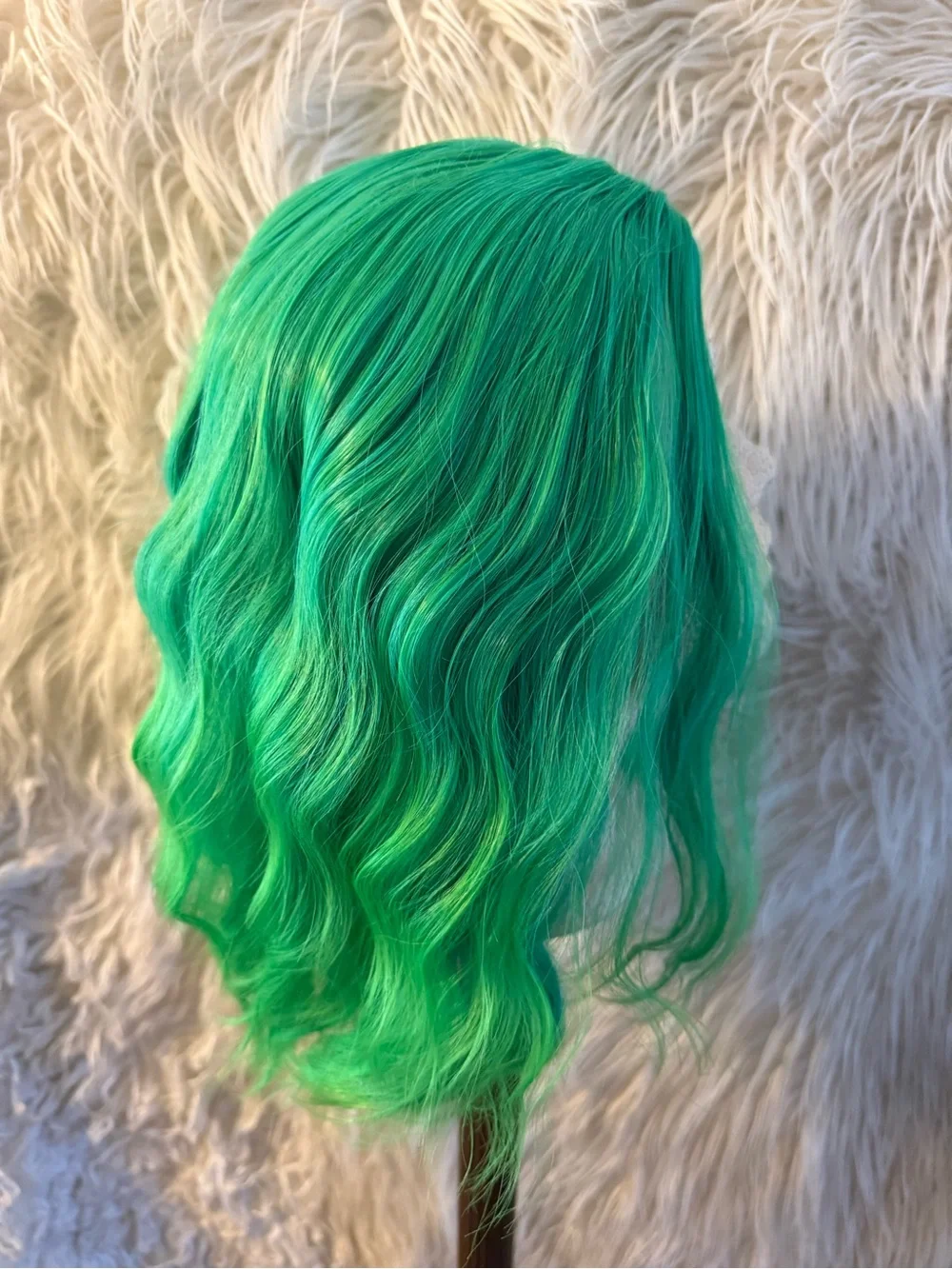Green Shoulder-Length Synthetic Wig with Soft Waves